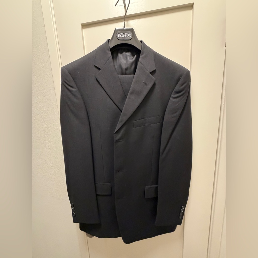 Kenneth Cole Reaction Men's Black Single-Breasted Suit Jacket